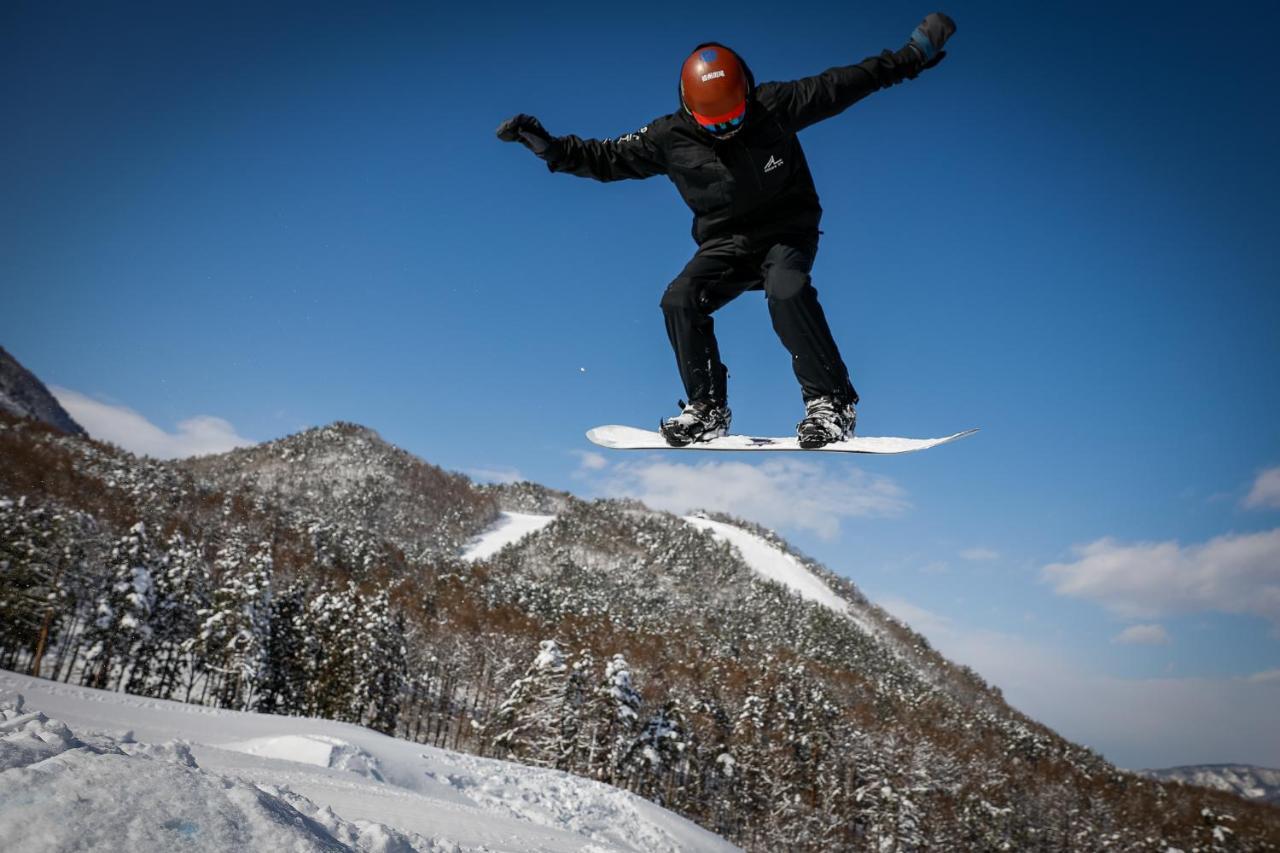 Active Life Madarao Hotel Iiyama Екстериор снимка